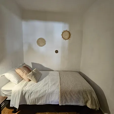 Kristina 2 Estrellas Hébergement de vacances *